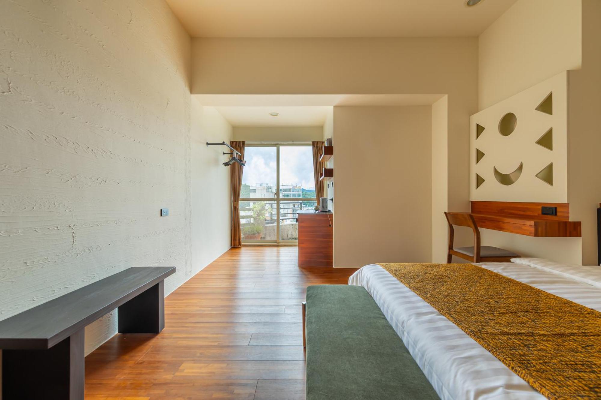 Sun Moon Lake Itathao Vacation Inn With Elevator Yuchi Exterior photo