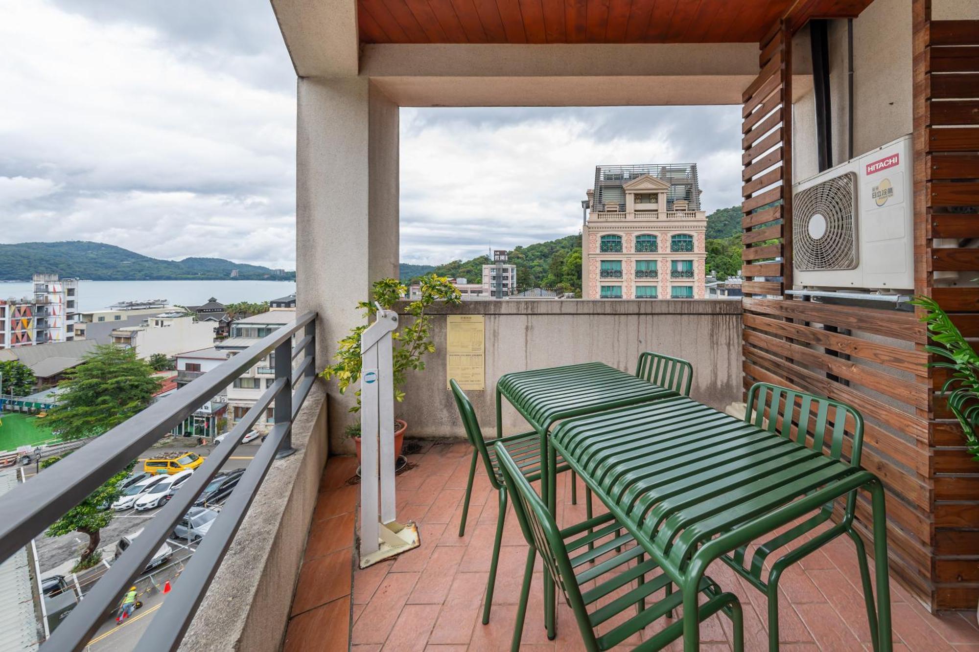 Sun Moon Lake Itathao Vacation Inn With Elevator Yuchi Exterior photo