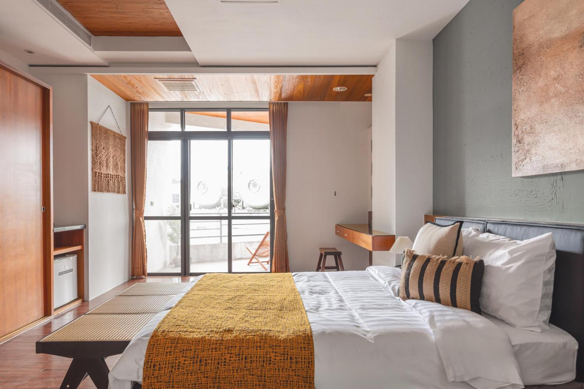 Sun Moon Lake Itathao Vacation Inn With Elevator Yuchi Exterior photo